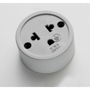 TOMADA EXTERNA ANTIGA TRIOPLAST 138 (EMB:10PÇ)